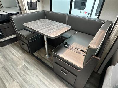 2023 Forest River Forester 2441DS   - Photo 17 - Orlando, FL 32808