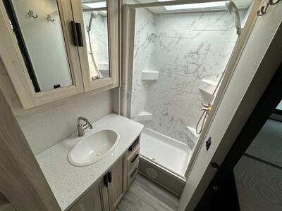 2023 Forest River Forester 2441DS   - Photo 29 - Orlando, FL 32808