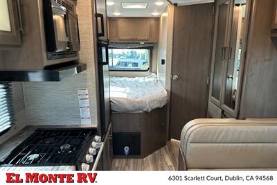 2024 Thor Four Winds 22E   - Photo 26 - Santa Fe Springs, CA 90670