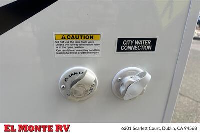 2024 Thor Four Winds 22E   - Photo 57 - Santa Fe Springs, CA 90670