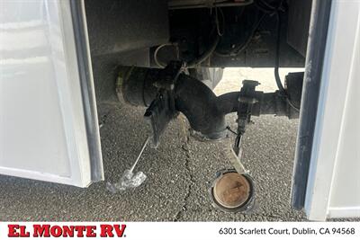 2024 Thor Four Winds 22E   - Photo 55 - Santa Fe Springs, CA 90670