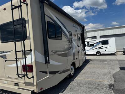 2018 Thor Four Winds 23U   - Photo 9 - Orlando, FL 32808