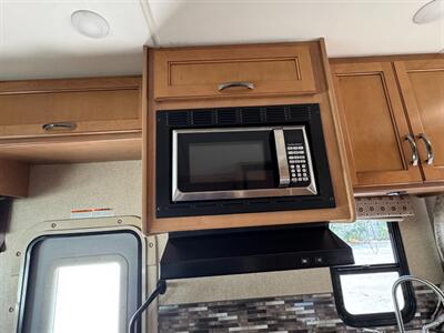 2018 Thor Four Winds 23U   - Photo 29 - Orlando, FL 32808