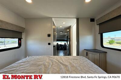 2024 Forest River Sunseeker 2850SLE   - Photo 36 - Santa Fe Springs, CA 90670
