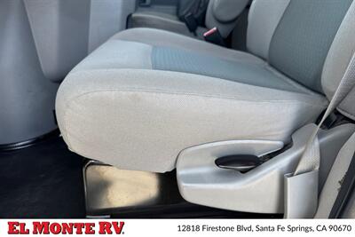 2024 Forest River Sunseeker 2850SLE   - Photo 12 - Santa Fe Springs, CA 90670