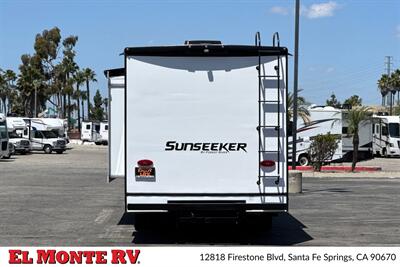 2024 Forest River Sunseeker 2850SLE   - Photo 4 - Santa Fe Springs, CA 90670