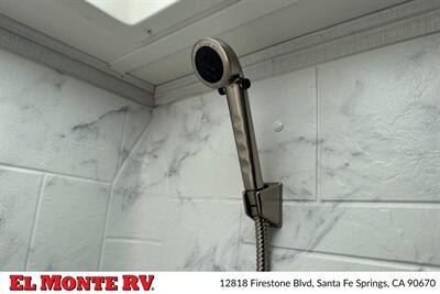 2024 Forest River Sunseeker 2850SLE   - Photo 32 - Santa Fe Springs, CA 90670