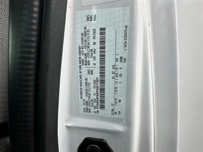 2023 Forest River Sunseeker 3250DSLE   - Photo 42 - Orlando, FL 32808