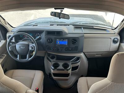 2024 Thor Four Winds 28A   - Photo 6 - Las Vegas, NV 89121