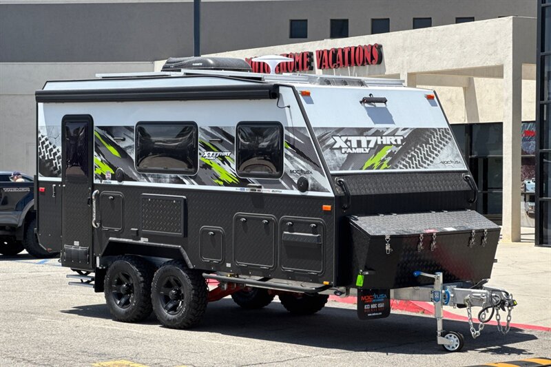 2025 MDC XT17HRT FAMILY 25FT  
