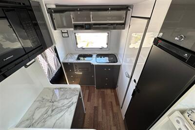 2025 MDC XT17HRT FAMILY 25FT   - Photo 23 - Santa Fe Springs, CA 90670