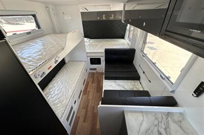 2025 MDC XT17HRT FAMILY 25FT   - Photo 29 - Santa Fe Springs, CA 90670
