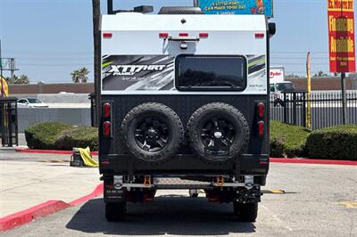 2025 MDC XT17HRT FAMILY 25FT   - Photo 4 - Santa Fe Springs, CA 90670