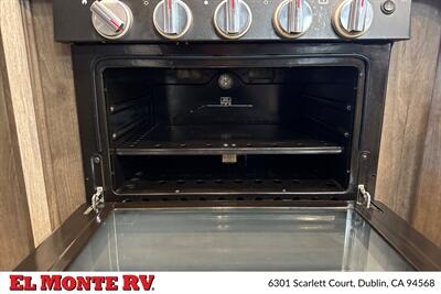 2023 Coachmen Pursuit 31BH   - Photo 20 - Dublin, CA 94568