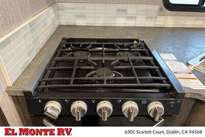 2023 Coachmen Pursuit 31BH   - Photo 19 - Dublin, CA 94568