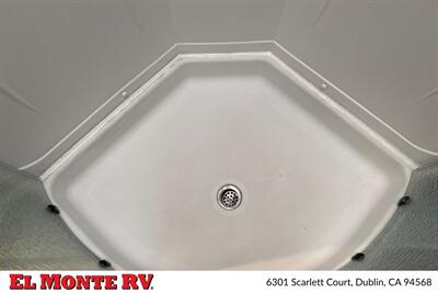 2023 Coachmen Pursuit 31BH   - Photo 32 - Dublin, CA 94568