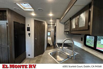 2023 Coachmen Pursuit 31BH   - Photo 27 - Dublin, CA 94568