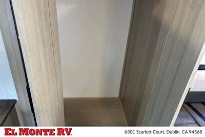 2025 Forest River Sunseeker 2150SLE   - Photo 29 - Santa Fe Springs, CA 90670