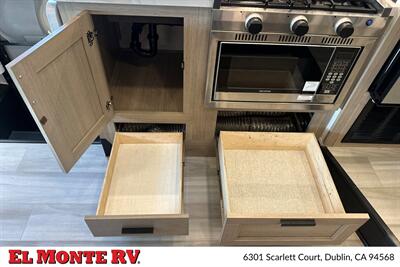 2025 Forest River Sunseeker 2150SLE   - Photo 23 - Santa Fe Springs, CA 90670