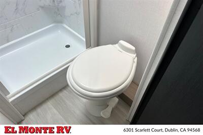 2025 Forest River Sunseeker 2150SLE   - Photo 31 - Santa Fe Springs, CA 90670