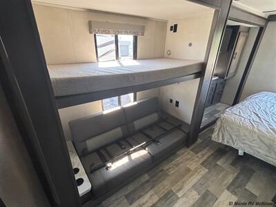 2023 Forest River FR3 32DS   - Photo 20 - Santa Fe Springs, CA 90670