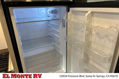 2024 Forest River Sunseeker 2150SLE   - Photo 23 - Dublin, CA 94568