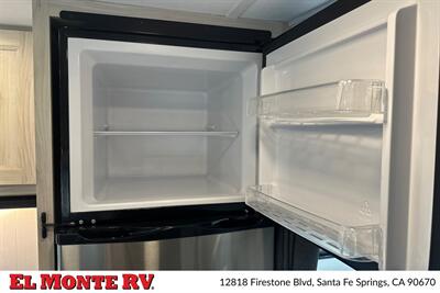 2024 Forest River Sunseeker 2150SLE   - Photo 24 - Dublin, CA 94568