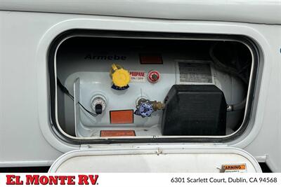 2024 Thor Four Winds 22E   - Photo 53 - Santa Fe Springs, CA 90670