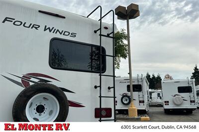 2024 Thor Four Winds 22E   - Photo 52 - Santa Fe Springs, CA 90670