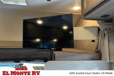 2024 Thor Four Winds 22E - Photo 15 - Santa Fe Springs, CA 90670