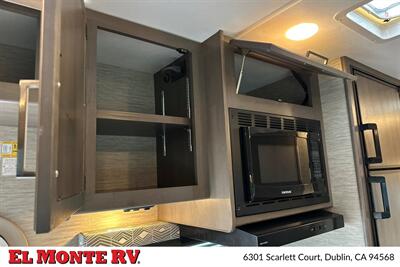 2024 Thor Four Winds 22E - Photo 20 - Santa Fe Springs, CA 90670
