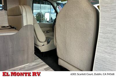 2024 Thor Four Winds 22E - Photo 11 - Santa Fe Springs, CA 90670