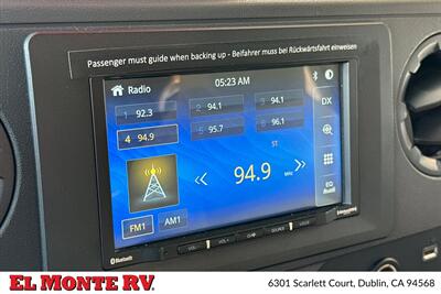 2024 Thor Four Winds 22E - Photo 36 - Santa Fe Springs, CA 90670