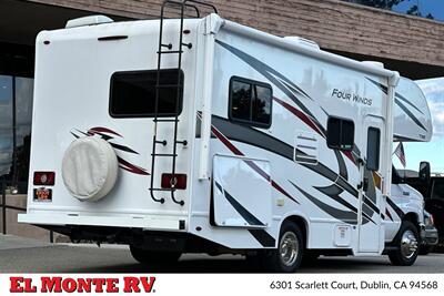 2024 Thor Four Winds 22E - Photo 3 - Santa Fe Springs, CA 90670