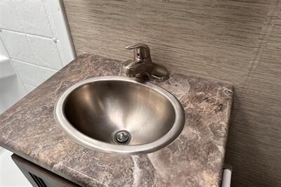 2024 Thor Four Winds 22E   - Photo 29 - Santa Fe Springs, CA 90670