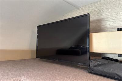2024 Thor Four Winds 22E   - Photo 16 - Santa Fe Springs, CA 90670