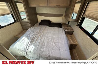 2024 Thor Four Winds 28A   - Photo 33 - Santa Fe Springs, CA 90670