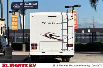 2024 Thor Four Winds 28A   - Photo 4 - Santa Fe Springs, CA 90670