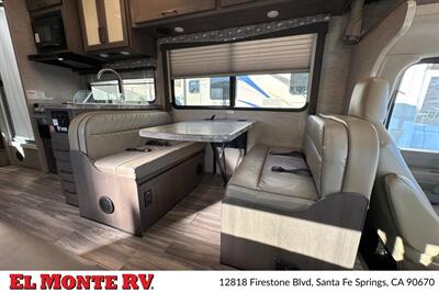 2024 Thor Four Winds 28A   - Photo 14 - Santa Fe Springs, CA 90670