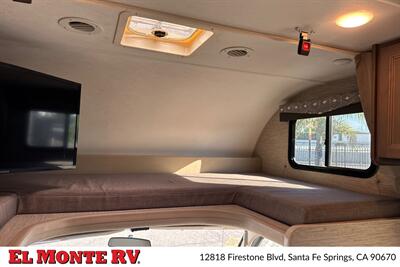 2024 Thor Four Winds 28A   - Photo 34 - Santa Fe Springs, CA 90670