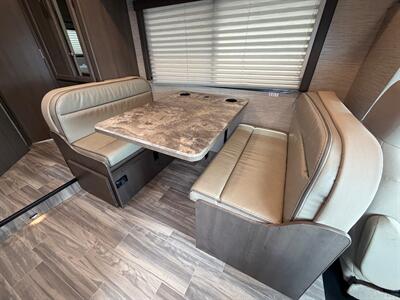 2024 Thor Four Winds 22E   - Photo 20 - Orlando, FL 32808