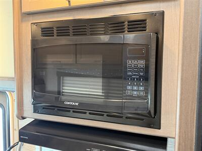 2024 Thor Four Winds 22E   - Photo 24 - Orlando, FL 32808
