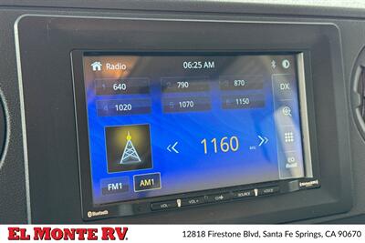 2025 Thor Four Winds 28Z   - Photo 43 - Santa Fe Springs, CA 90670