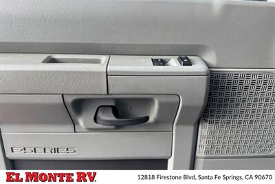 2024 Forest River Sunseeker 2150SLE   - Photo 11 - Santa Fe Springs, CA 90670