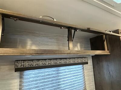 2024 Gulf Stream Conquest 6280   - Photo 24 - Santa Fe Springs, CA 90670