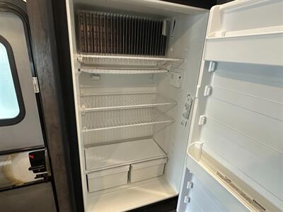 2024 Gulf Stream Conquest 6280   - Photo 31 - Santa Fe Springs, CA 90670