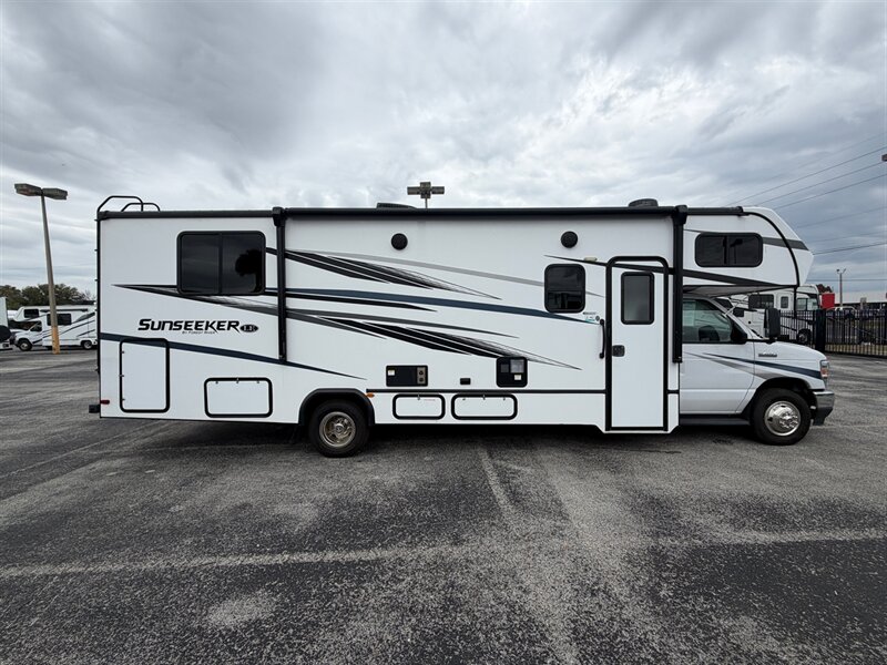 2024 Forest River Sunseeker 2850SLE  