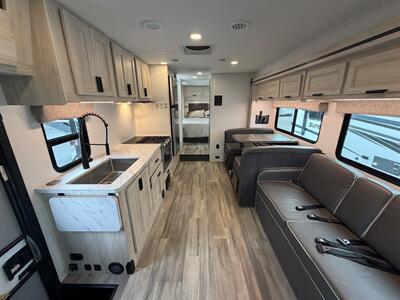 2024 Forest River Sunseeker 2850SLE   - Photo 21 - Orlando, FL 32808