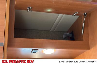 2014 Winnebago Navion 24G   - Photo 19 - Dublin, CA 94568