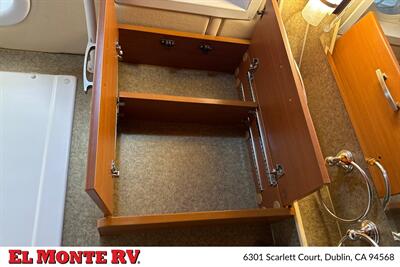2014 Winnebago Navion 24G   - Photo 26 - Dublin, CA 94568